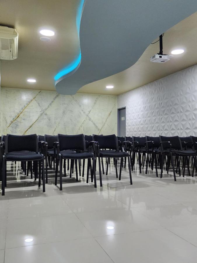 Hotel Quarta Avenida Montería Eksteriør bilde