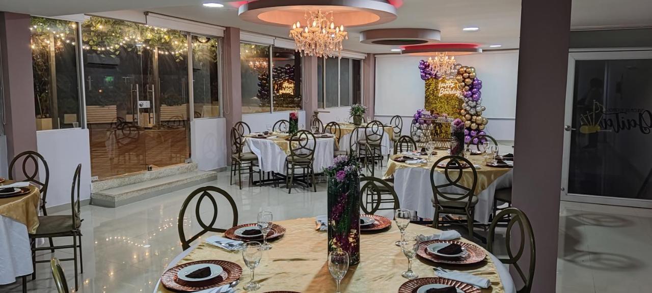 Hotel Quarta Avenida Montería Eksteriør bilde
