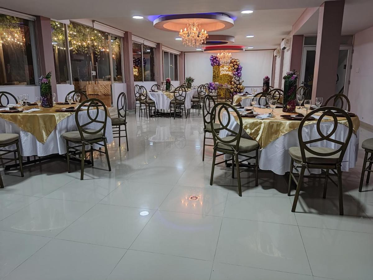 Hotel Quarta Avenida Montería Eksteriør bilde
