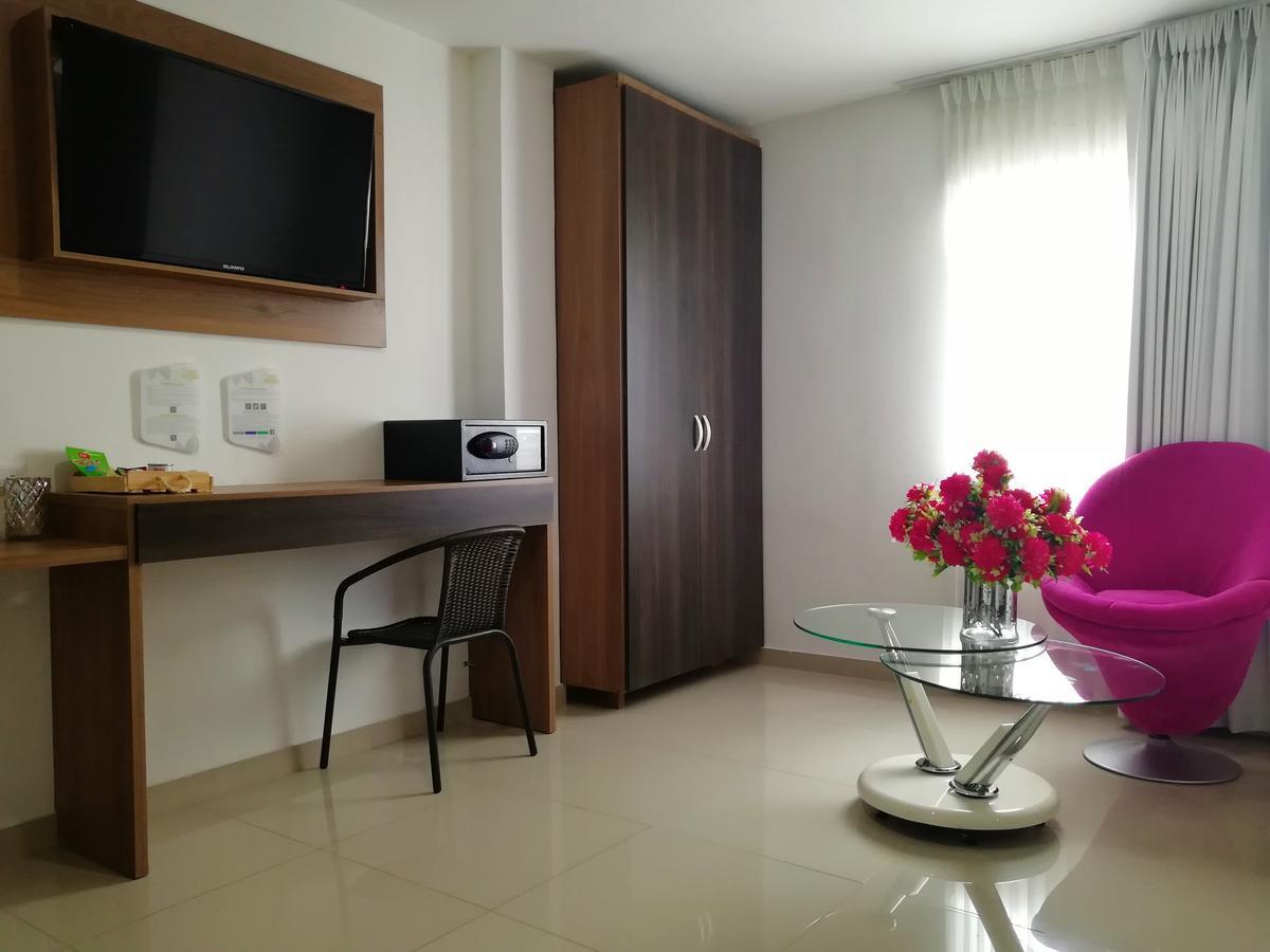Hotel Quarta Avenida Montería Eksteriør bilde